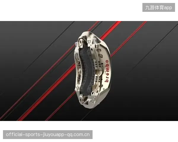 F1车队刹车片与轮胎配合演练：极速制胜的秘密武器